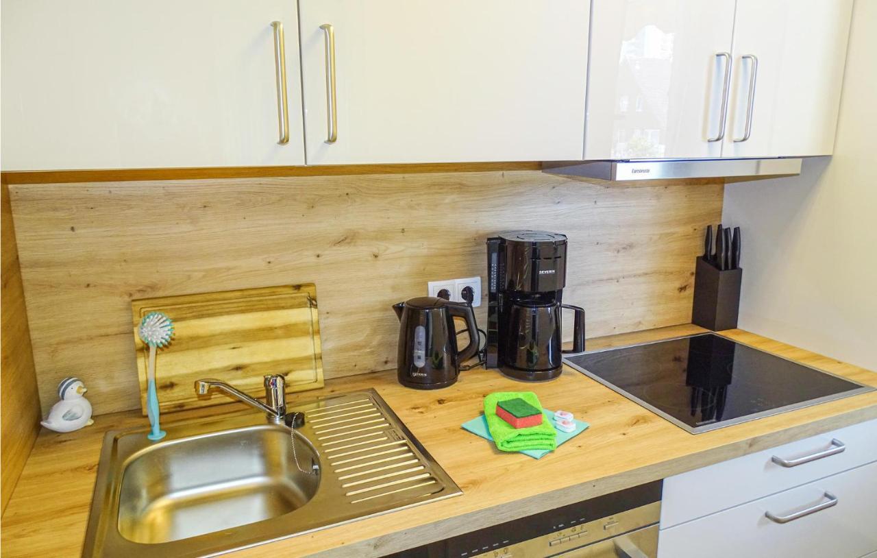 Lovely Apartment In Buesum With Kitchen Exteriör bild