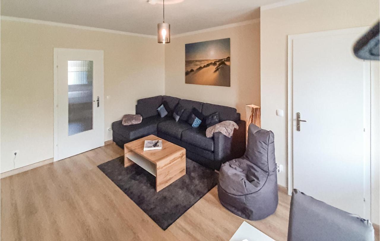 Lovely Apartment In Buesum With Kitchen Exteriör bild